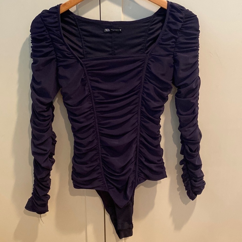 ZARA NAVY BLUE RUCHED BODYSUIT SIZE M